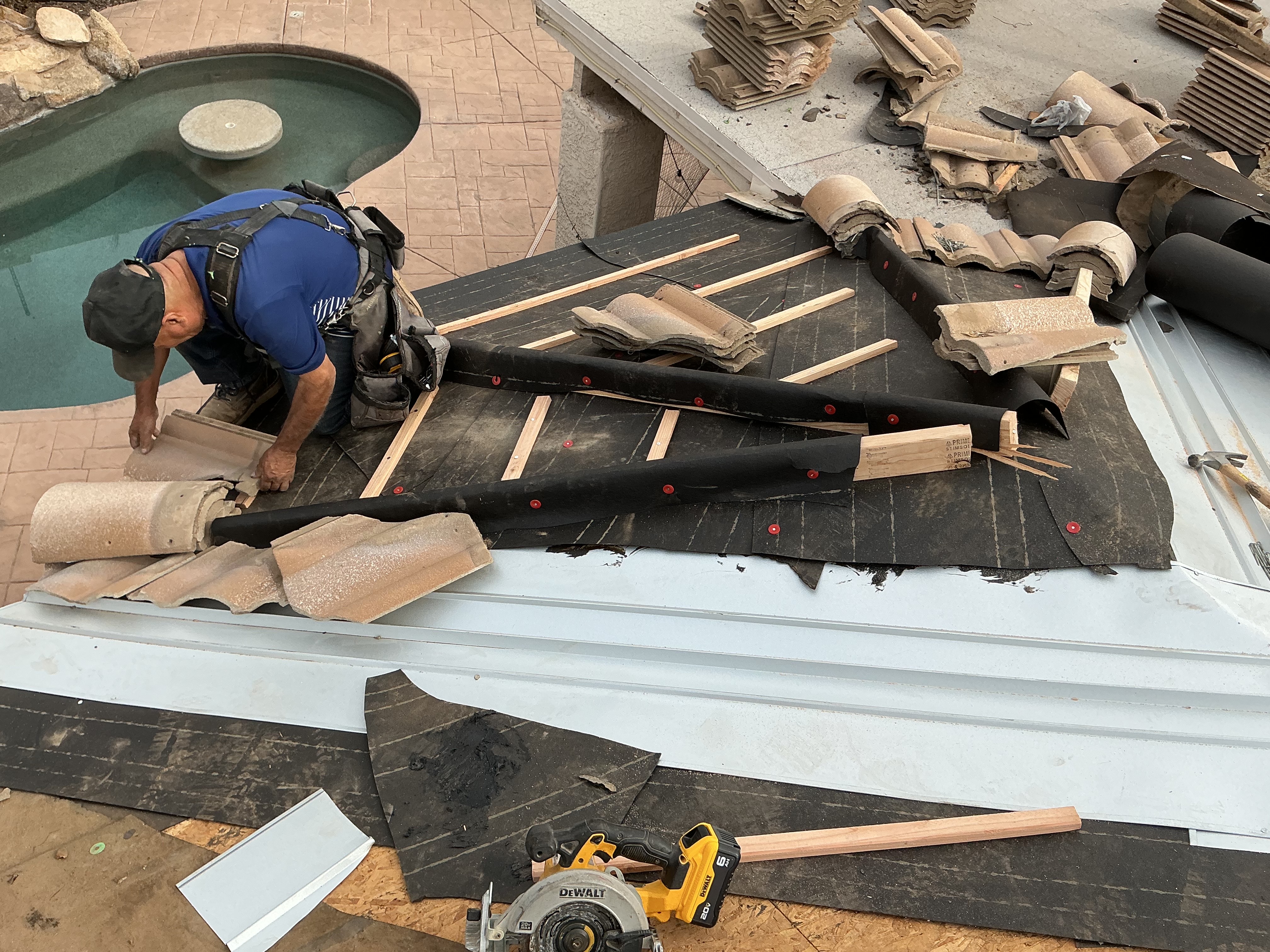 Tile & Shingle